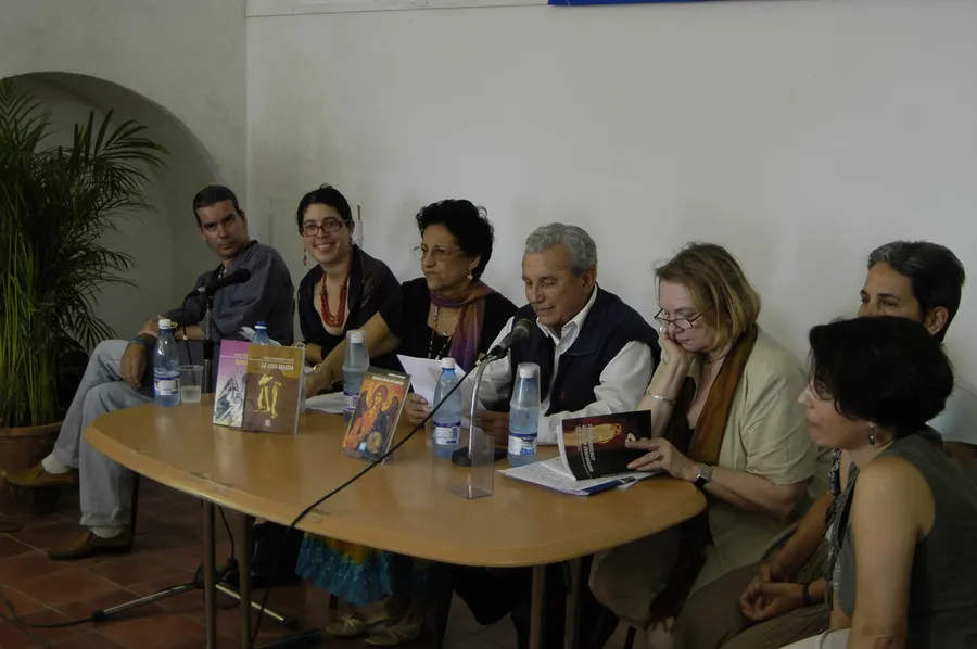 Presentación de Trovadoras en la Feria Internacional del Libro de La Habana